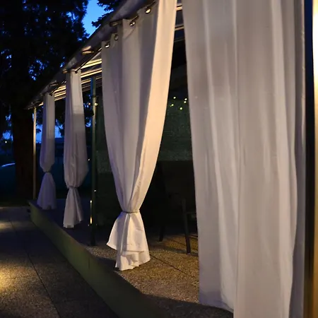 Akvamarin Apartamento