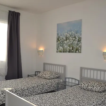 Akvamarin Apartamento